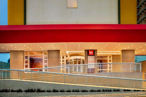 This photo about Ibis Macae shared on HyHotel.com