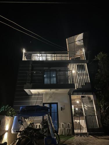 K and R Apartment Fully Furnished Home with Balcony in Carcar City K and R Apartment Fully Furnished Home with Balcony in Carcar City
