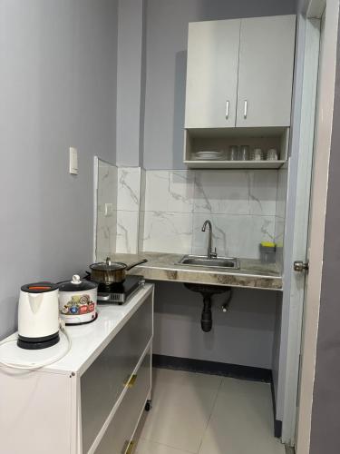 K and R Apartment Fully Furnished Home with Balcony in Carcar City K and R Apartment Fully Furnished Home with Balcony in Carcar City