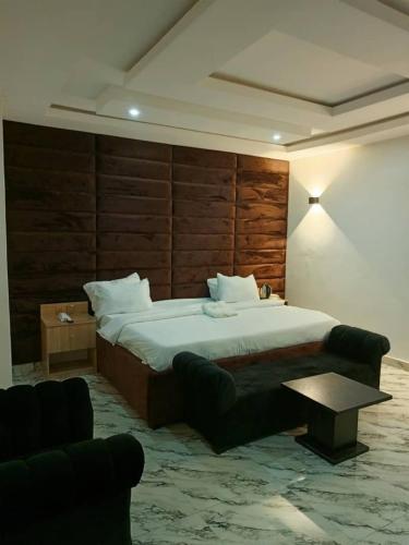 Havana Luxury Hotel and Suites in Benin City Havana Luxury Hotel and Suites in Benin City