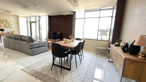 Facilities, Apartment in Abu Dhabi for rent in Al Raha Beach Facilities, Apartment in Abu Dhabi for rent in Al Raha Beach