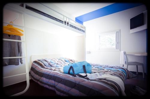 This photo about hotelF1 Arras-Lens (Bus direct Gare d'Arras) shared on HyHotel.com