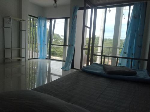 มังกรเลโฮลเทลกระบี่ Mangkonlay Hostel Krabi in Ban Sai Thai มังกรเลโฮลเทลกระบี่ Mangkonlay Hostel Krabi in Ban Sai Thai