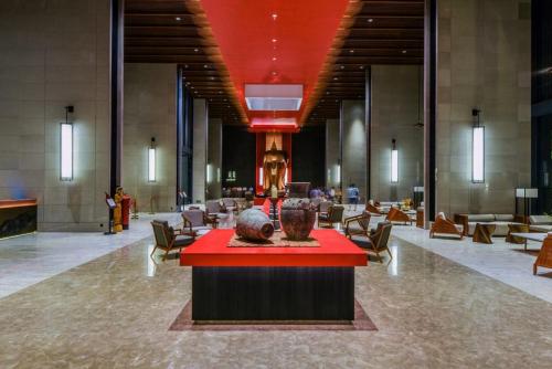Lobby, Dusit Thani Shuangyue Bay Resort Huizhou in Huidong Lobby, Dusit Thani Shuangyue Bay Resort Huizhou in Huidong