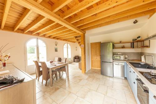 Gite 4 places, le Domaine de la Vallée (Gite 4 places, le Domaine de la Vallee) in Saint Martin De Varreville Gite 4 places, le Domaine de la Vallée (Gite 4 places, le Domaine de la Vallee) in Saint Martin De Varreville