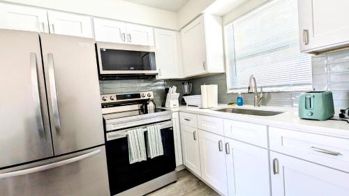 Sunny Shores Retreat 6 in Indian Rocks Beach (FL) Sunny Shores Retreat 6 in Indian Rocks Beach (FL)