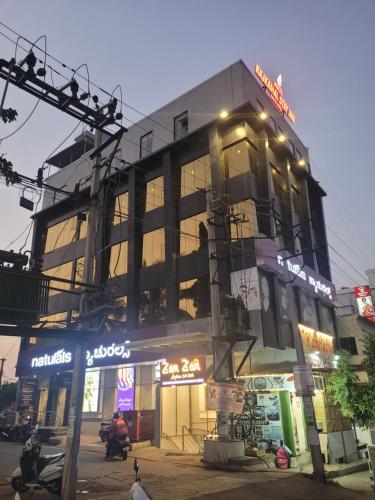 Hotel Rajkamal stay inn in Bijapur Hotel Rajkamal stay inn in Bijapur