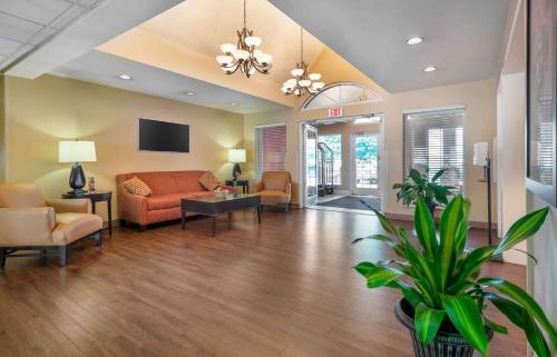 大堂, Extended Stay America Suites - Philadelphia - Malvern - Swedesford Rd. in 馬文鎮 (PA) 大堂, Extended Stay America Suites - Philadelphia - Malvern - Swedesford Rd. in 馬文鎮 (PA)