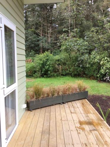 Jardín, The Grumpy Trout Lodge #Outdoors on our #doorstep! in Turangi Jardín, The Grumpy Trout Lodge #Outdoors on our #doorstep! in Turangi