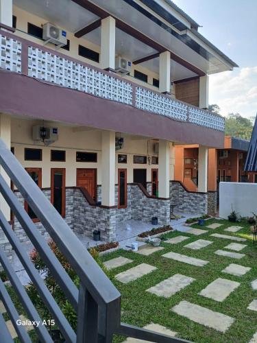 Anugrah Guest House in Bukit Lawang Anugrah Guest House in Bukit Lawang