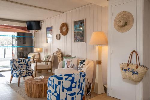 Eksterijer hotela, The Originals City, Hotel Cap Maya, Cap d'Agde in Agde Eksterijer hotela, The Originals City, Hotel Cap Maya, Cap d'Agde in Agde