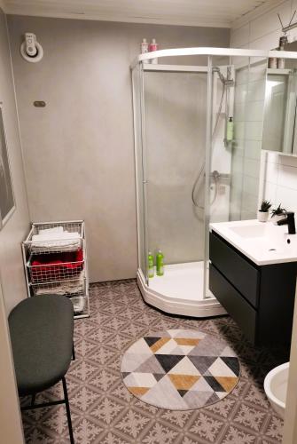 Kamar Mandi, Lofot rommet in Svolvaer Kamar Mandi, Lofot rommet in Svolvaer