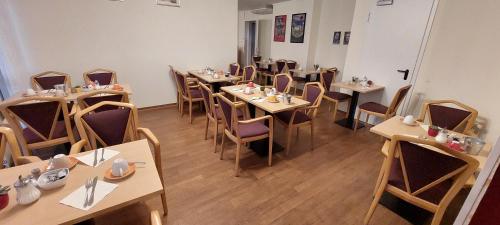 Restaurante, Grunau Hotel in Bayreuth Restaurante, Grunau Hotel in Bayreuth
