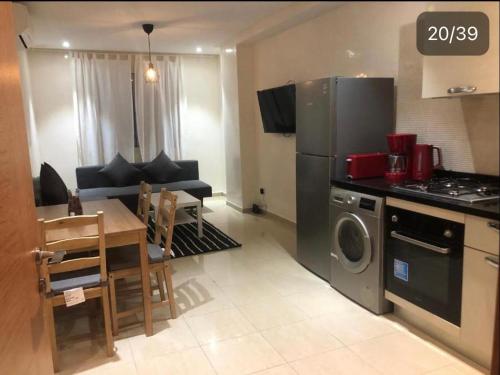 Chic apartment islan in 알 모하마디 Chic apartment islan in 알 모하마디
