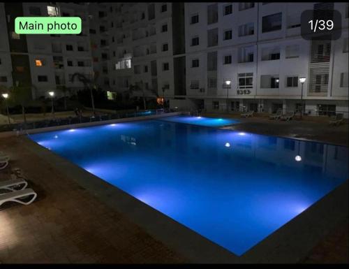 Chic apartment islan in 알 모하마디 Chic apartment islan in 알 모하마디