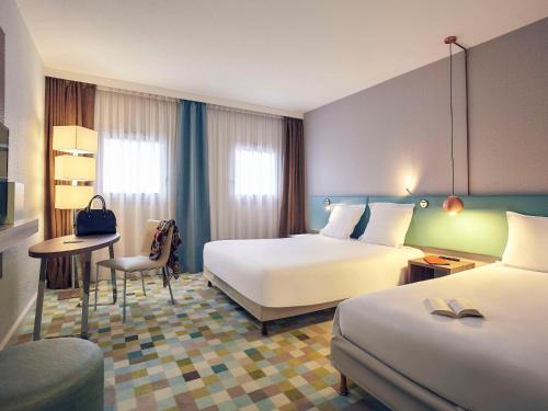 Hotel Mercure Marne la vallee Bussy St Georges in Bussy-Saint Georges Hotel Mercure Marne la vallee Bussy St Georges in Bussy-Saint Georges