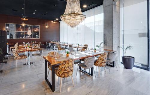 Restoran, Hotel Sercotel JC1, Ascend Hotel Collection in Murcia Restoran, Hotel Sercotel JC1, Ascend Hotel Collection in Murcia