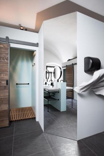 Long Story Short Hostel & Cafe in Оломоуц Long Story Short Hostel & Cafe in Оломоуц