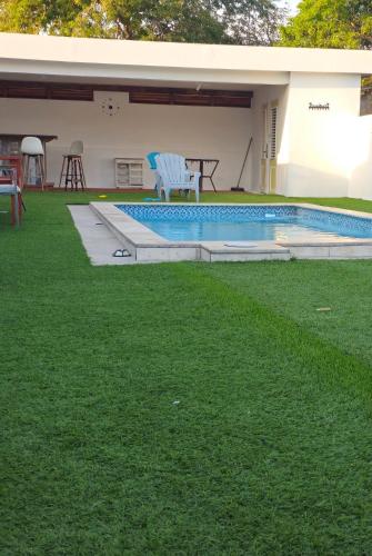 Piscina, Stroop's Bliss & Comfort in Lagun Piscina, Stroop's Bliss & Comfort in Lagun