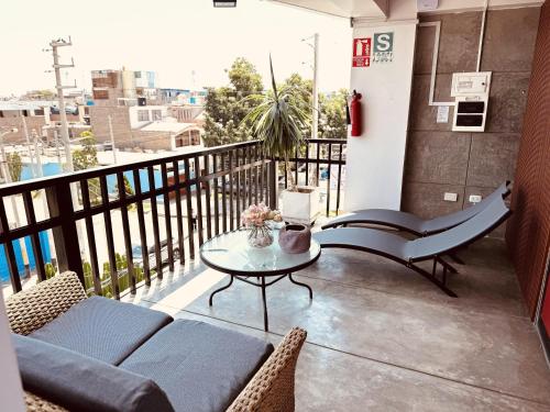 Balkon/terasa, Ica Adventures II in Ica Balkon/terasa, Ica Adventures II in Ica