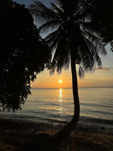 Johans Chalet in Kampung Air Batang / ABC Beach Johans Chalet in Kampung Air Batang / ABC Beach