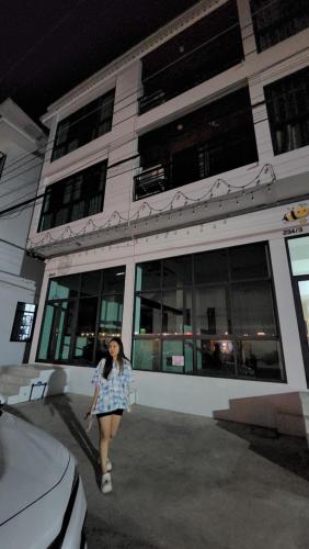 หลังมอ บิวตี้ อพาร์ตเมนต์ near Artitaya Country Club หลังมอ บิวตี้ อพาร์ตเมนต์ near Artitaya Country Club