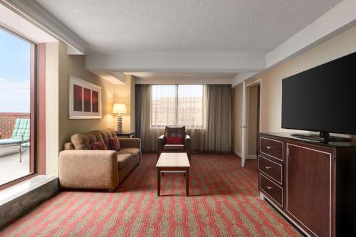 라과디아 플라자 호텔 (Laguardia Plaza Hotel) in 라과디아 공항 라과디아 플라자 호텔 (Laguardia Plaza Hotel) in 라과디아 공항