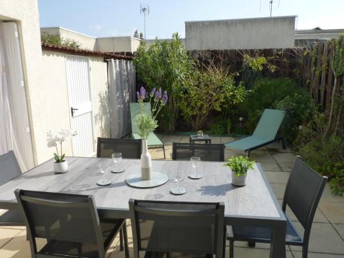 Facilities, Sol-y-Days Grau Village, Superbe maison de vacances avec 3 chambres et un bel espace exterieur amena in Le Grau-du-Roi Facilities, Sol-y-Days Grau Village, Superbe maison de vacances avec 3 chambres et un bel espace exterieur amena in Le Grau-du-Roi