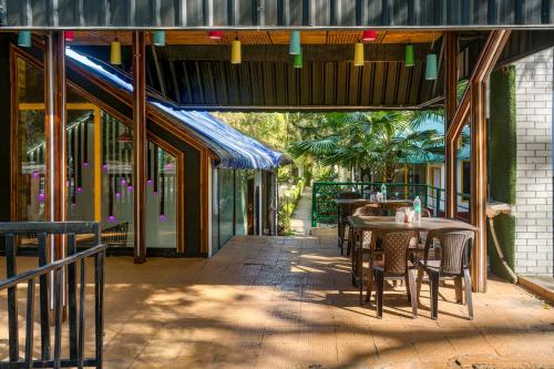 Étterem, The Wild Orchid Resort Corbett in Korbett Étterem, The Wild Orchid Resort Corbett in Korbett