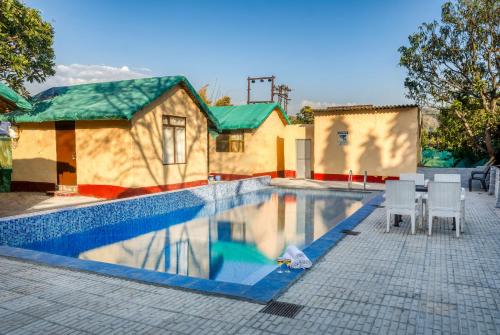 Étterem, The Wild Orchid Resort Corbett in Korbett Étterem, The Wild Orchid Resort Corbett in Korbett