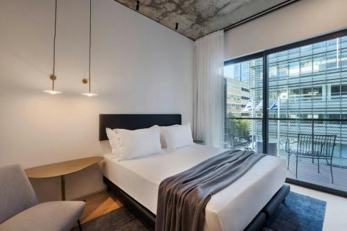 Gymnasia Isrotel, a Tribute Portfolio Hotel in 텔아비브 Gymnasia Isrotel, a Tribute Portfolio Hotel in 텔아비브