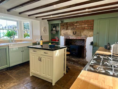 Kitchen, Thorpe House - Fylingthorpe in Robin Hood's Bay Kitchen, Thorpe House - Fylingthorpe in Robin Hood's Bay