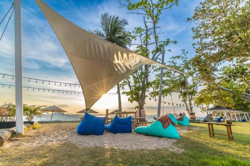Kert, Royal Yao Yai Island Beach Resort in Koh Yao Yai Kert, Royal Yao Yai Island Beach Resort in Koh Yao Yai