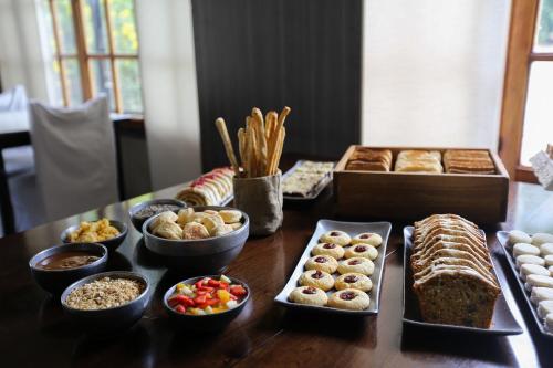 Food and beverages, Hotel Bahia Redonda in El Calafate Food and beverages, Hotel Bahia Redonda in El Calafate