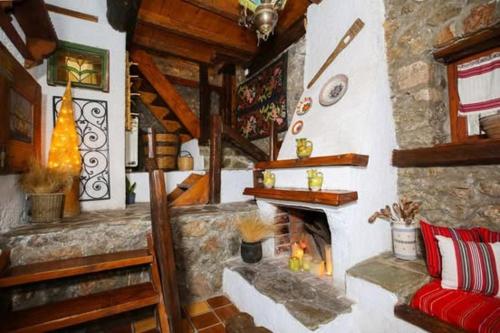 MARIOLATA STONE HOUSE in Polydrosos MARIOLATA STONE HOUSE in Polydrosos