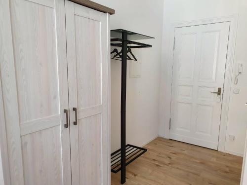 Előcsarnok, Hogulu - im Herzen der Altstadt, Appartement 11 in Brandenburg an der Havel Előcsarnok, Hogulu - im Herzen der Altstadt, Appartement 11 in Brandenburg an der Havel