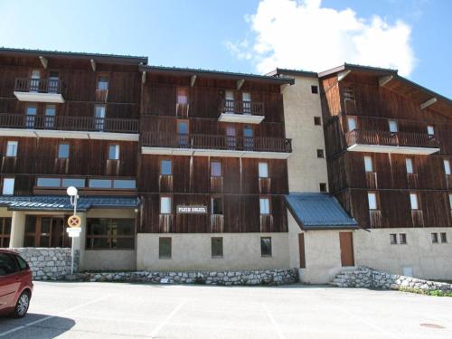 Residence Plein Soleil - Appartement 2 pieces 6 personnes Plagne Villages MAE-4484 in La Plagne Residence Plein Soleil - Appartement 2 pieces 6 personnes Plagne Villages MAE-4484 in La Plagne