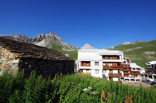 Residence Hameaux Du Borsat - Petit 2 pieces renove - ski au pied MAE-3584 in Tignes Residence Hameaux Du Borsat - Petit 2 pieces renove - ski au pied MAE-3584 in Tignes