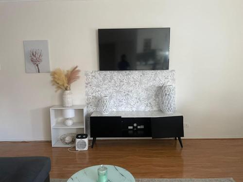 Roxy gem payments only accept to me in Roxburgh Park Roxy gem payments only accept to me in Roxburgh Park