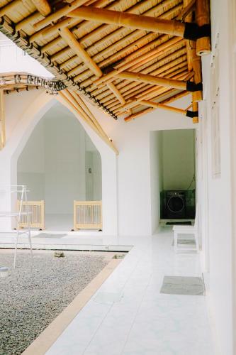 Cozy Corner House in Banyuwangi Town Cozy Corner House in Banyuwangi Town