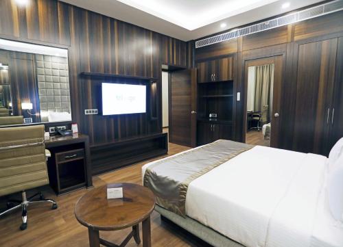 Ramada by Wyndham Jamshedpur in Jamshedpur Ramada by Wyndham Jamshedpur in Jamshedpur