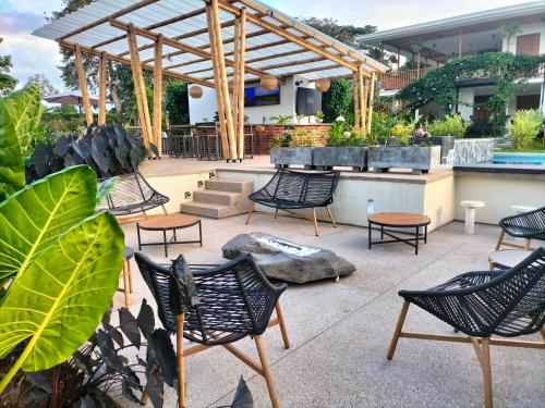 Garden, Cannatel Exclusive Hotel in Armenia Garden, Cannatel Exclusive Hotel in Armenia