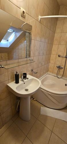 Hotel Olimp - 2 stele in Kolozsvár Hotel Olimp - 2 stele in Kolozsvár