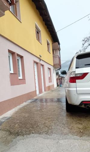 Apartments AZRA in 科尼茨 Apartments AZRA in 科尼茨