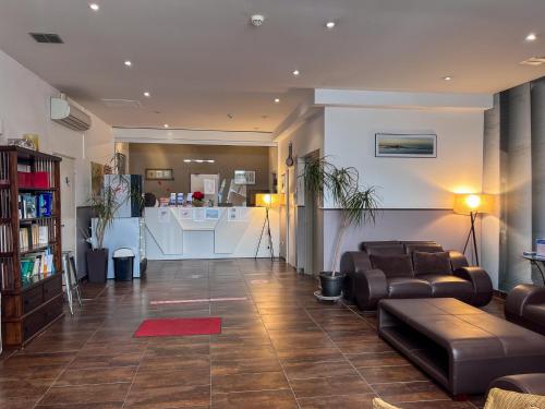 Hôtel Le National in Sete Hôtel Le National in Sete