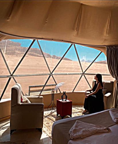 Helen Rum Luxury Bubbles & Jeep Tours in Wadi Rum Helen Rum Luxury Bubbles & Jeep Tours in Wadi Rum