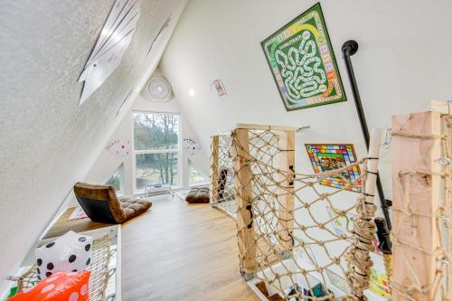 7 Mi to Tyler State Park A-Game Cabin in Lindale (Texas) 7 Mi to Tyler State Park A-Game Cabin in Lindale (Texas)