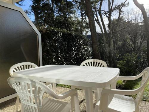 Résidence Le Gyserol - PORNICHET - Appartement 2 pièces à 200m de la plage pour 5 personnes MAE-0671 (Residence Le Gyserol - PORNICHET - Appartement 2 pieces a 200m de la plage pour 5 personnes MAE-0671) in Pornichet Town Center Résidence Le Gyserol - PORNICHET - Appartement 2 pièces à 200m de la plage pour 5 personnes MAE-0671 (Residence Le Gyserol - PORNICHET - Appartement 2 pieces a 200m de la plage pour 5 personnes MAE-0671) in Pornichet Town Center