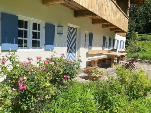 شرفة/ تراس, Chalet am kleinen See in Benediktbeuern شرفة/ تراس, Chalet am kleinen See in Benediktbeuern
