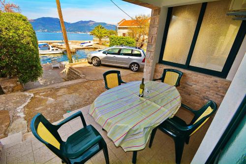 Balkon/teras, Kjara Apartments in Krasici Balkon/teras, Kjara Apartments in Krasici